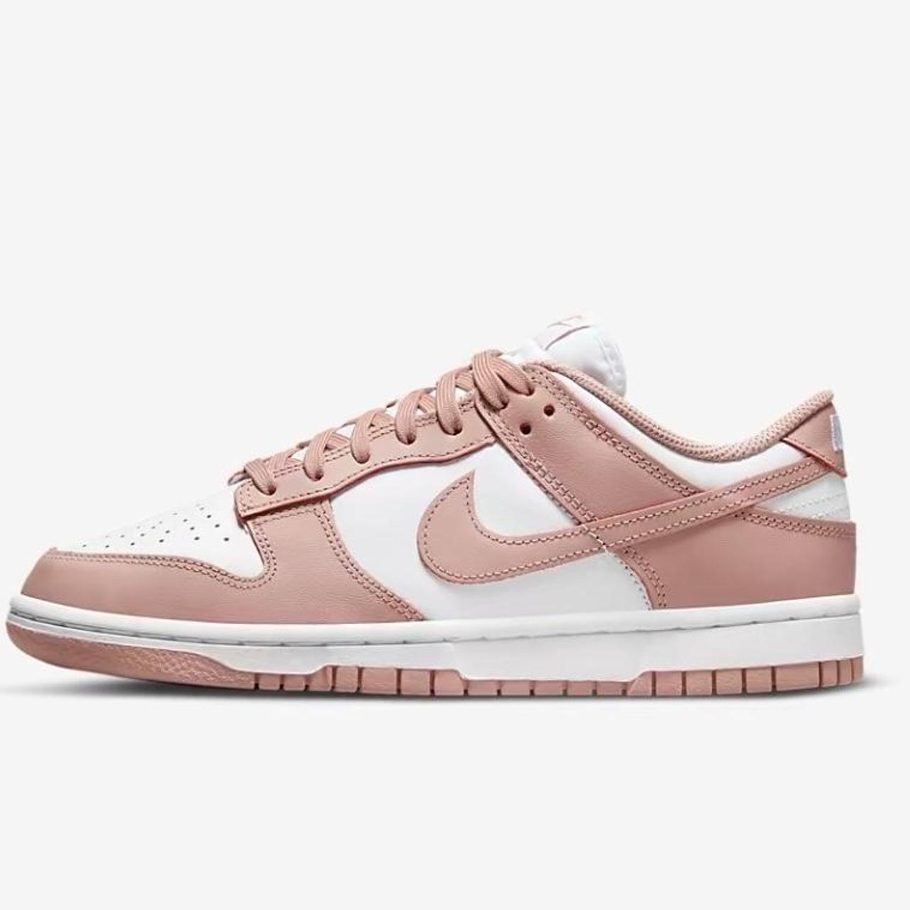 Nike Dunk Low ‘Rose Whisper’ (W)