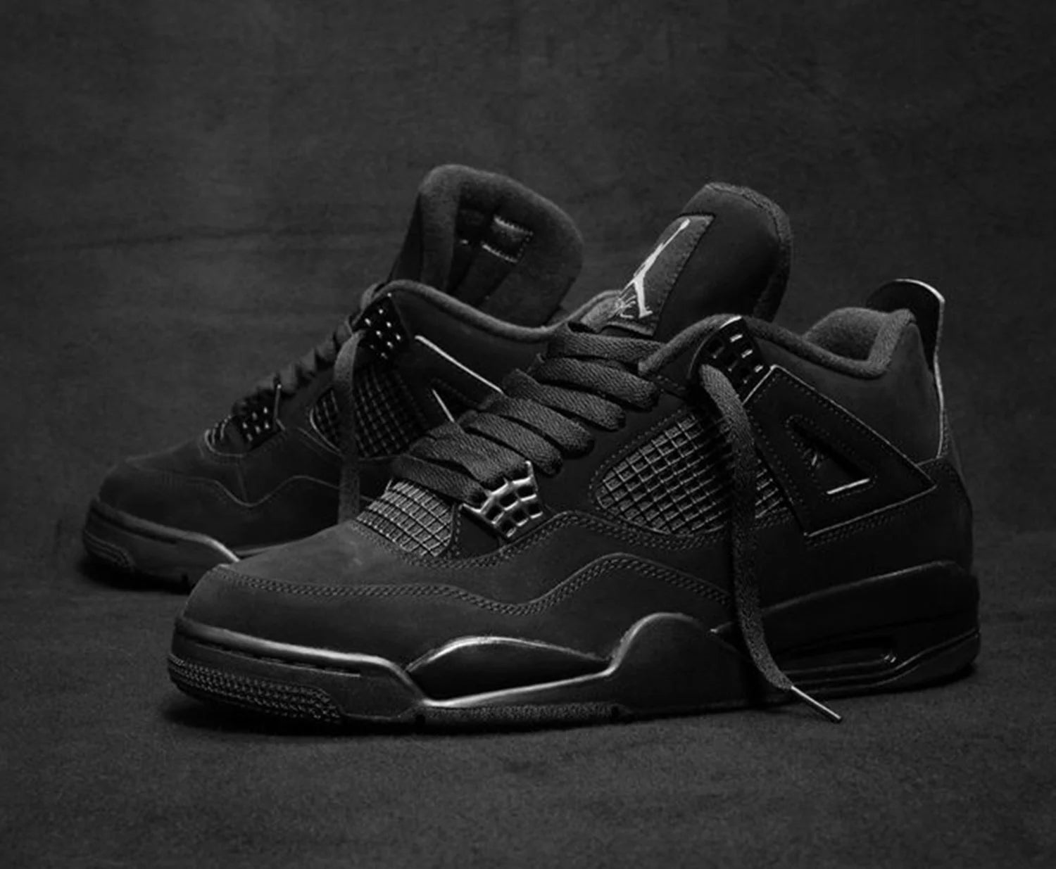 Air Jordan 4 Retro ‘Black Cat’ 2025 GS