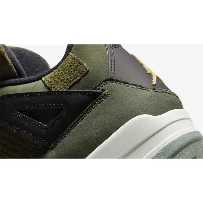 Air Jordan 4 Retro craft ‘Medium Olive’